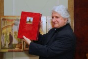Выставка «Безмолвная проповедь» открылась в Центре русской культуры