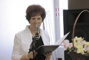 В концертном центре «Женева» открыли памятную табличку к 80-летию первого русского певческого праздника