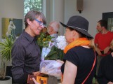 В Концертном доме в Йыхви открылась выставка «Женщина на картине»
