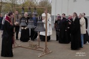Епископ Нарвский и Причудский Лазарь освятил колокола, которые будут созывать в Нарве верующих на молитву_21