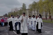 Преосвященный Лазарь возглавил Крестный ход к новому православному храму_60