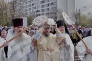 Преосвященный Лазарь возглавил Крестный ход к новому православному храму_73
