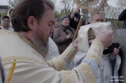 Преосвященный Лазарь возглавил Крестный ход к новому православному храму_81