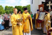 Престольный праздник в  нарвском храме Святых Двенадцати Апостолов