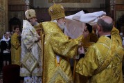 Предстоятель Эстонской Православной Церкви совершил первые богослужения в новом сане