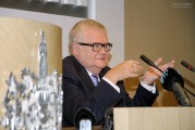 Edgar Savisaare  ja Oudekki Loone pressikonverents