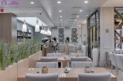 Театральные вечера в Chapters Boutique Cafe
