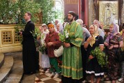Фоторепортаж из таллинских храмов в день празднования  Святой Троицы