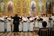 Концерт православных духовных песнопений в Александро-Невском соборе