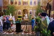 Фоторепортаж из таллинских храмов в день празднования  Святой Троицы