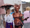 Красочный карнавал в Нарве