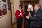 Митрополит Таллинский и всея Эстонии Евгений посетил фотовыставку «Мир вокруг нас. Моя Эстония»