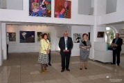В Белом зале открылся вернисаж, посвященный 25-летию дипломатических отношений Эстонии и Белоруссии