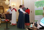 Сергей Глебушкин представил в Таллине коллекцию русского костюма «Мудрость предков - гордость потомков»