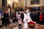 Великая вечерня в праздник Рождества Христова в Александро-Невском соборе