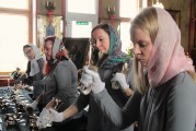 В светлый праздник Пасхи в православном храме Нарвы звучала музыка Баха, Шопена, Чайковского...